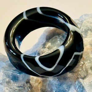 NWOT Brazilian Faceted Banded Black Agate Ring - Size 8